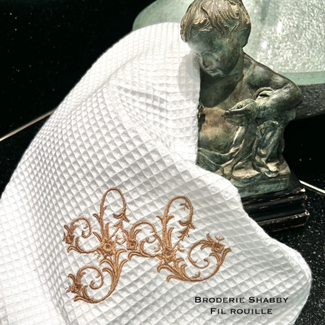 Serviette de bain brodée personnalisée à vos initiales nid d'abeille - Villa Farese